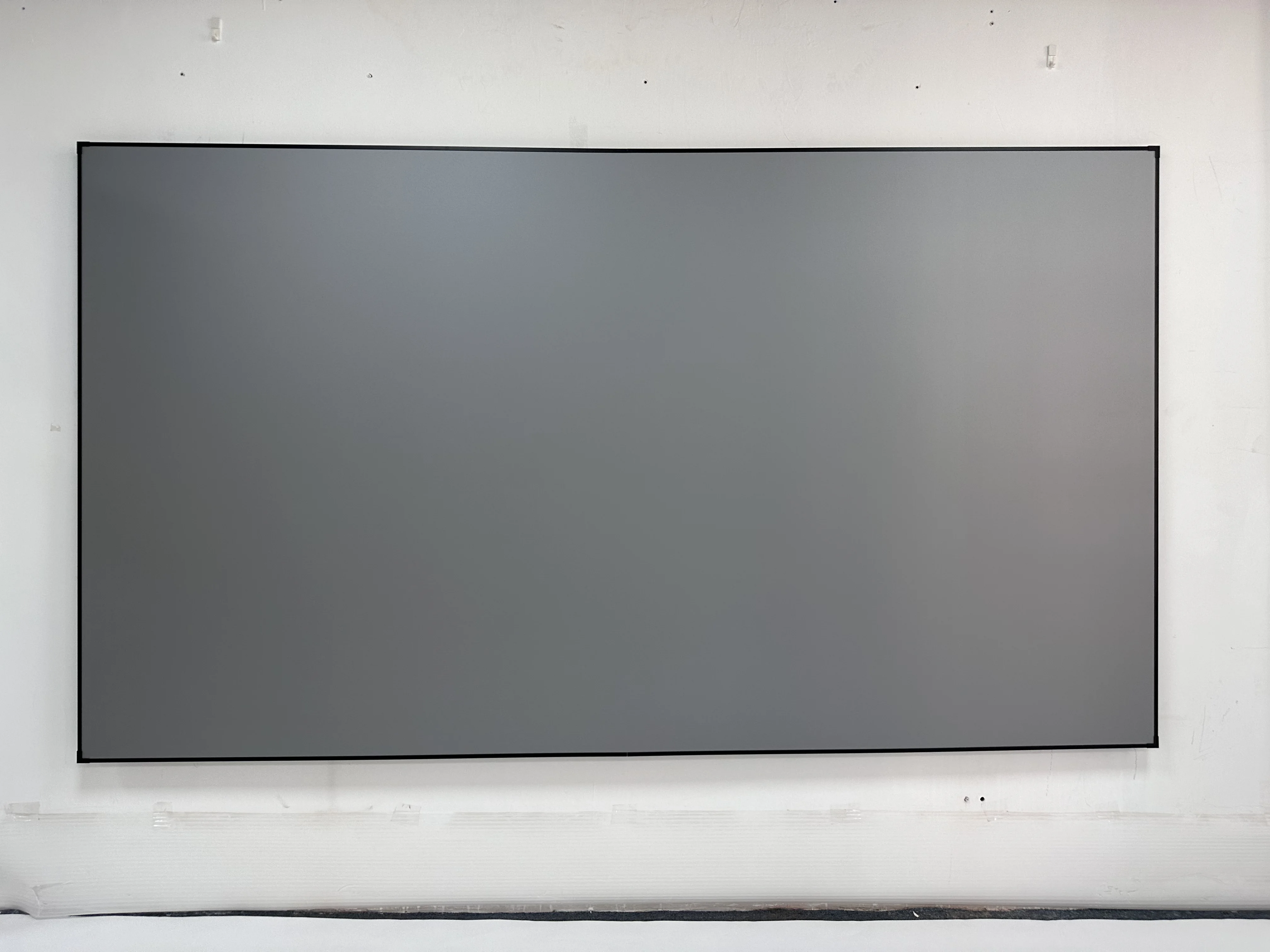 150Inch Home Theater ALR Projector Screens with Fixed Frame HD 3D 4K ALR Grey Crystal Projector Screen for Long Throw Projectors