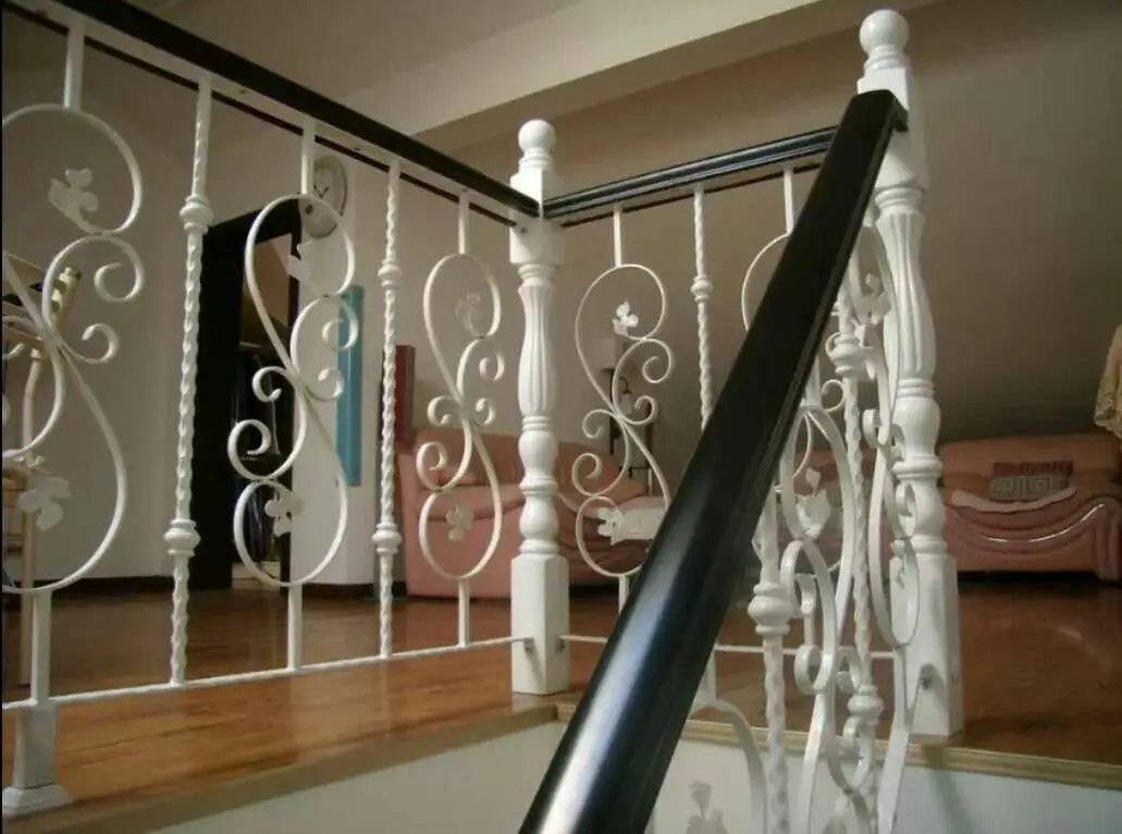 

Wrought Iron Railing Manufacturers China Home Villa Balcony Balustrades Staircase Wr11