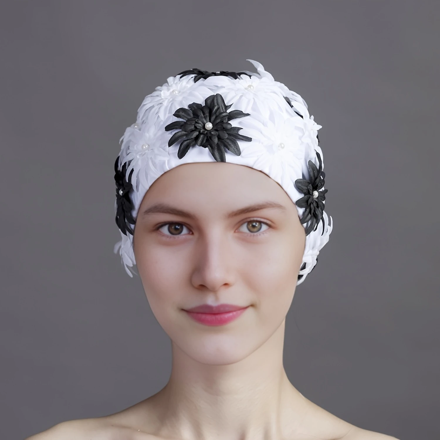 

Women's Stylish 3D Flower Embellished Swimwear - Soft Knit Fabric, Quick-Drying, Ideal for Water Sports, ≥80% Textile Content