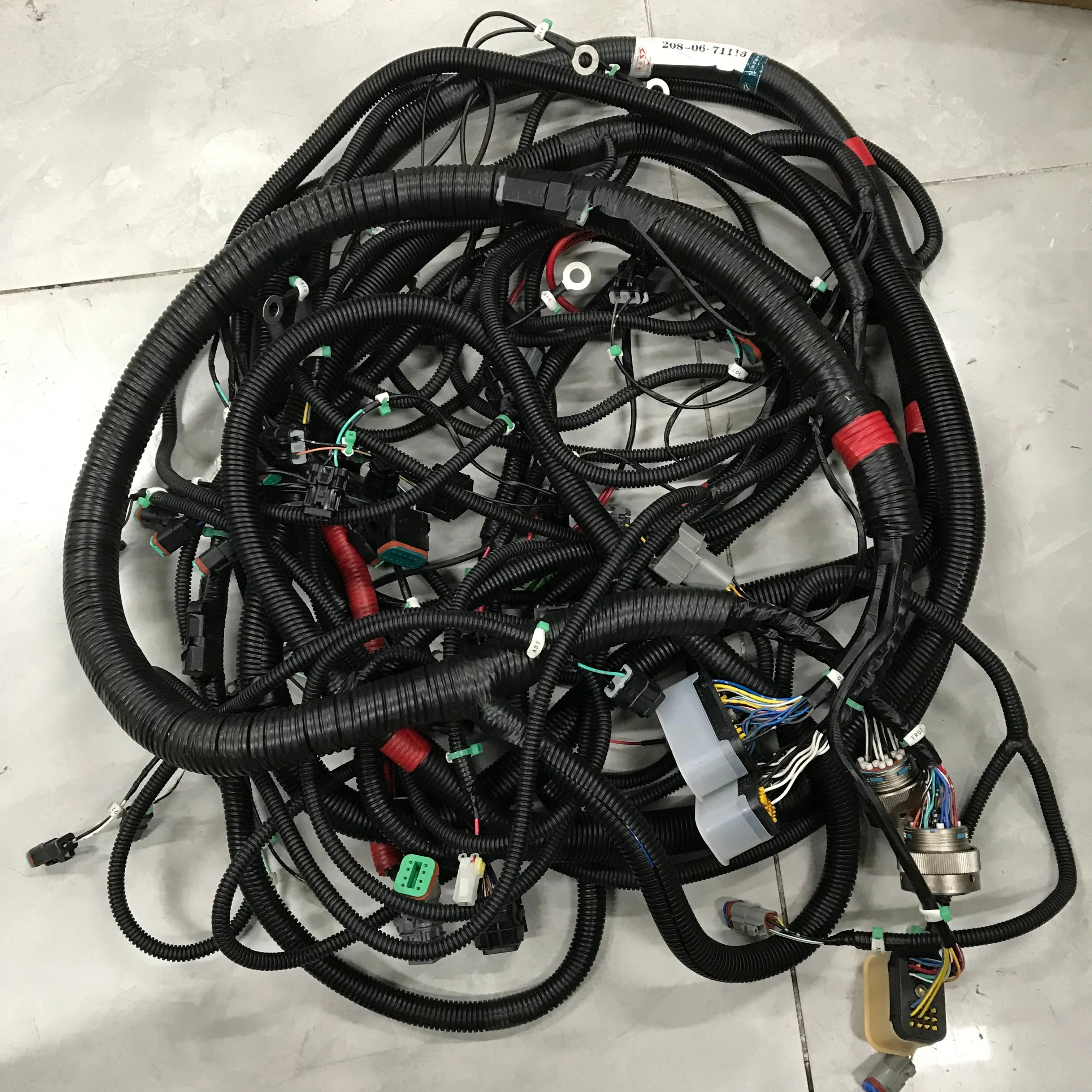 

PC400-7 Excavator 2080671113 External Wiring Harness 208-06-71113