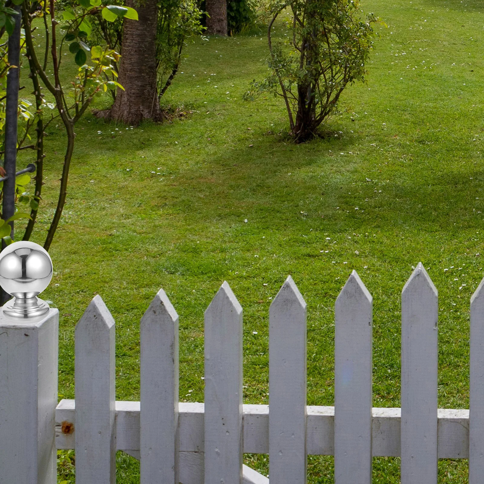 

Metal Fence Finial Outdoor Yard Garden Lawn Decoration Fence Topper Ornamental Post Tops Farm House Gate Railing Decor