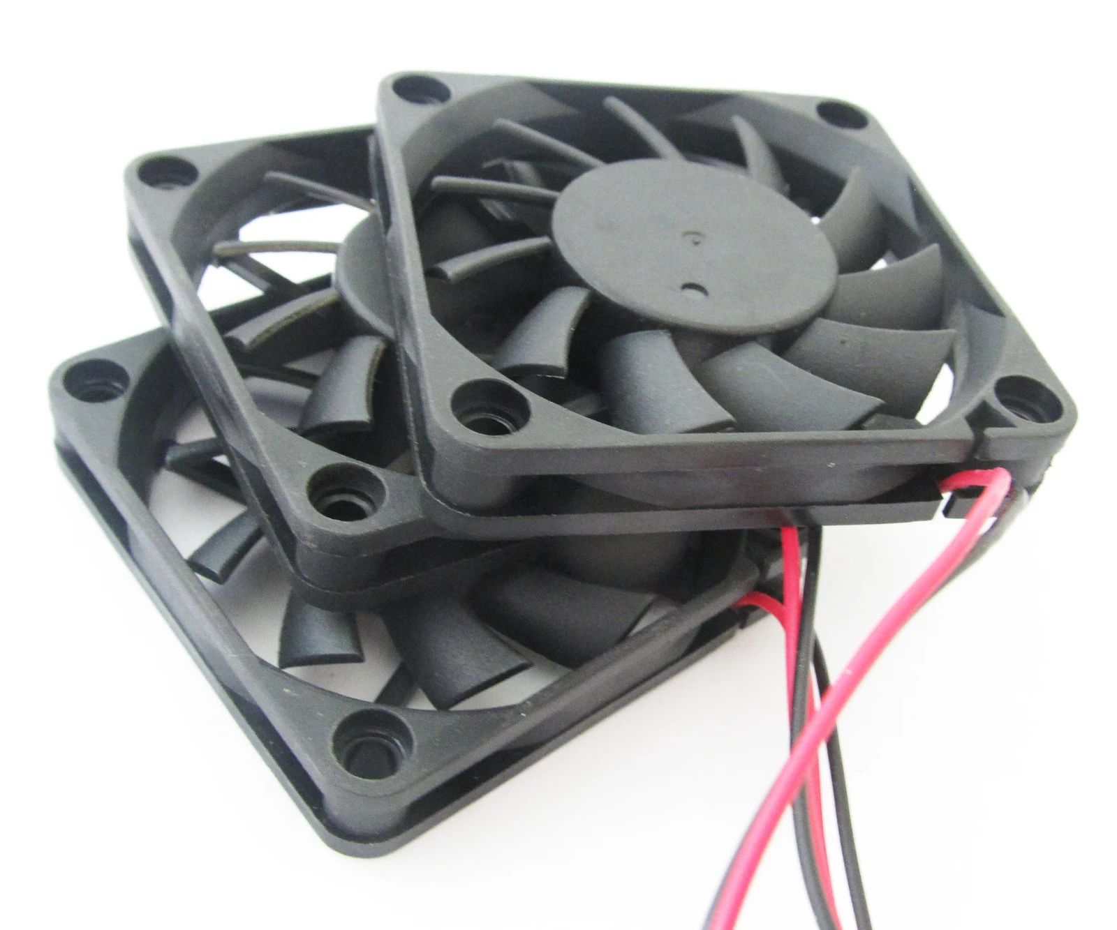 

Для 5 комплектов бесщеточных охлаждающих вентиляторов постоянного тока 60x60x10 мм 6010 11 лопастей 24 В 0,15 А 2-контактный разъем -