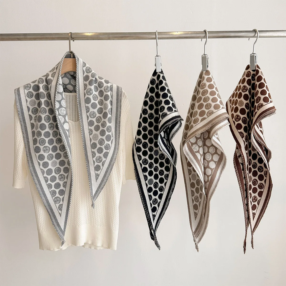 2026 Circle Dot Triangle Faux Cashmere Scarf for Women Autumn Winter Warm Thick Neck Warmer Soft Korean Style Pashmina Wrap Gift