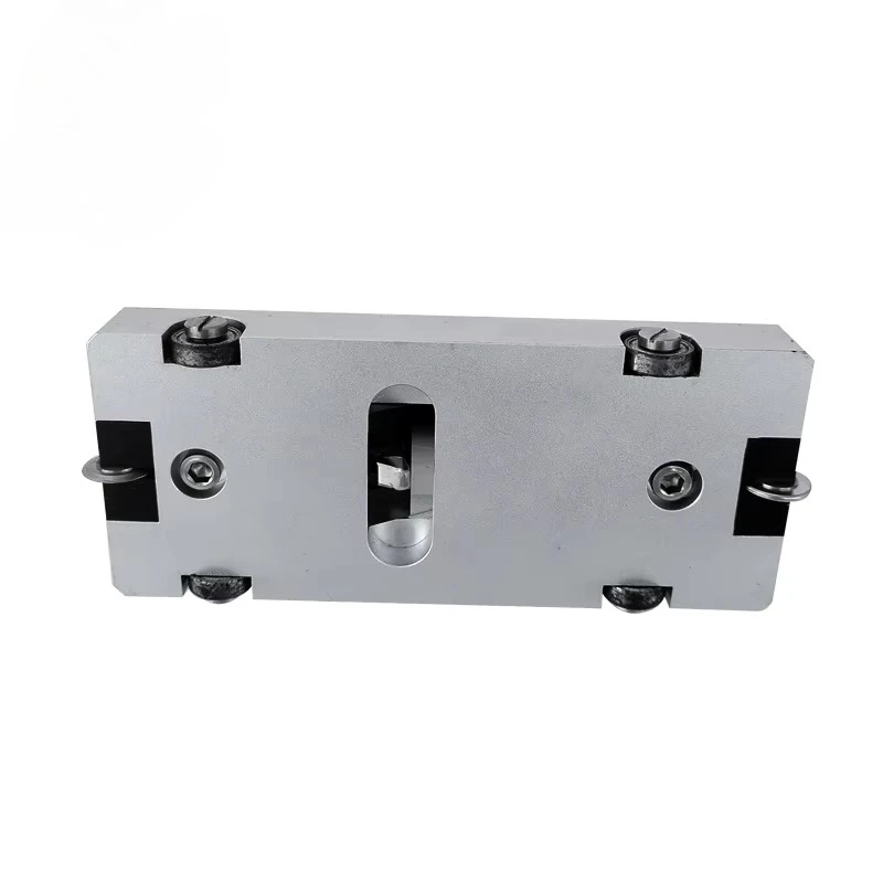Vinyl Flooring Grooved Slotted PVC Plastic Flooring Construction Tools Welded Slotted Rubber Carpet Grooved Hand Tools