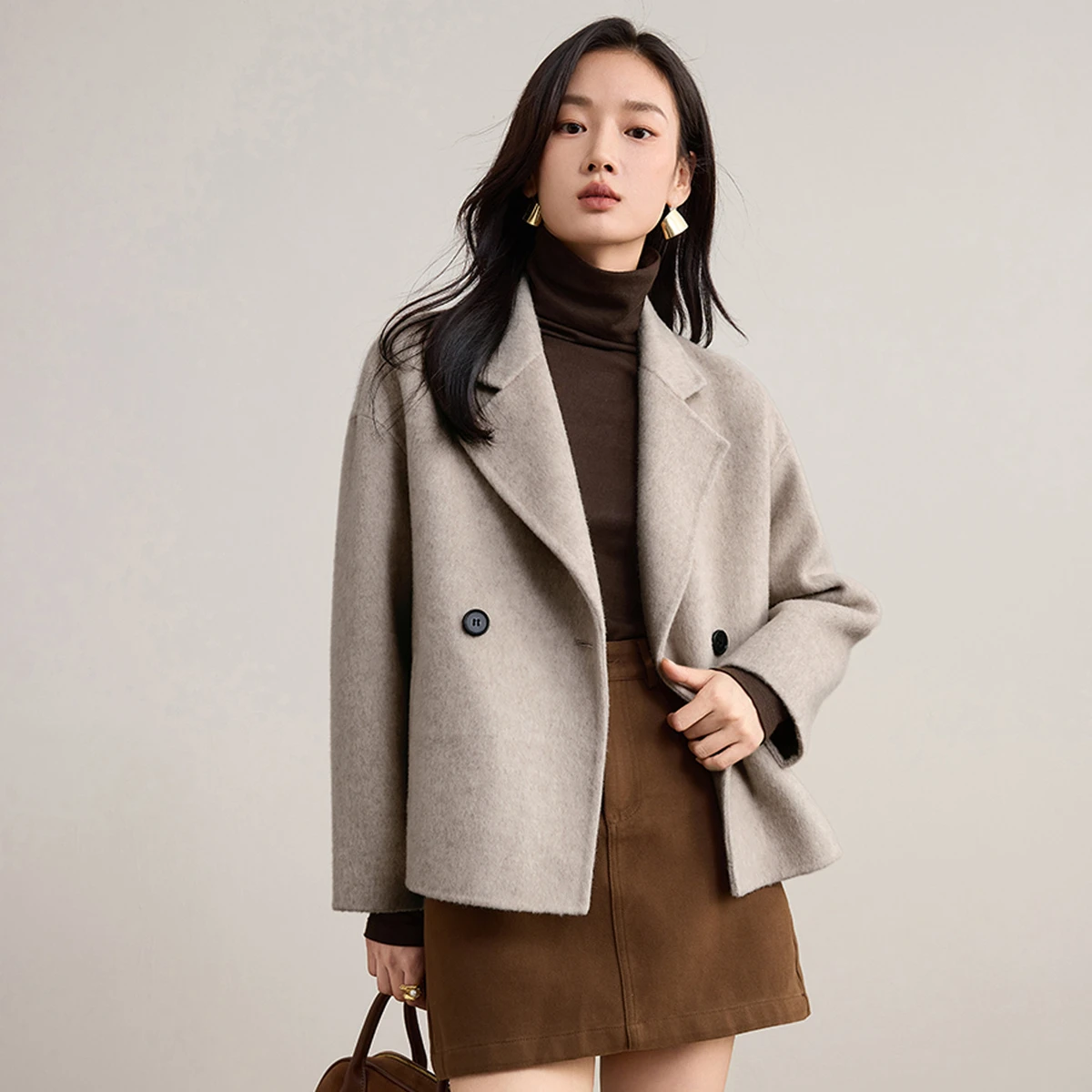 

SENTUBILA Women's Wool Coats 2025 Winter Solid Notched Long Sleeve Loose-fit Jackets Double-Faced Female Short Coat W54OA8777