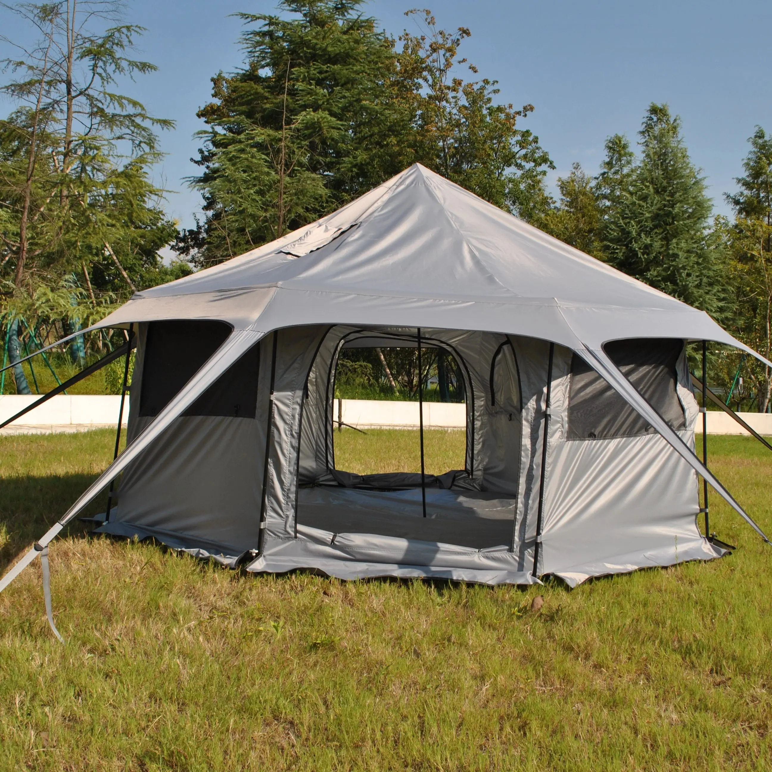 

Portable Yurt Tent, Outdoor Camping, Family Shelter, Large Space, Easy Setup,Windproof, Waterproof, Breathable Mesh Durable