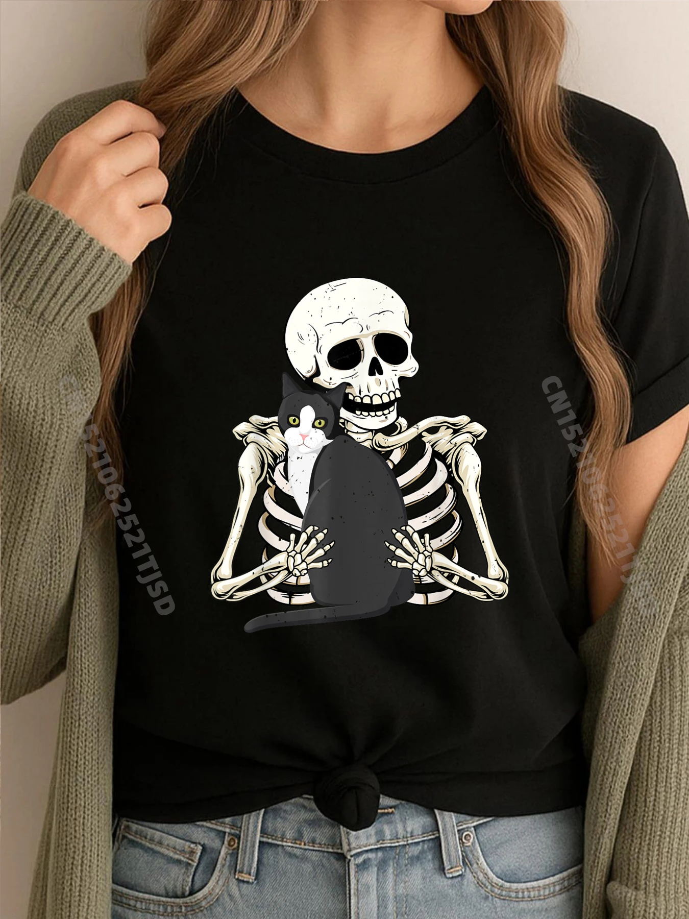 

Skeleton Holding Cat Funny Halloween Cat Lover Cute Oversized T Shirt ClassicT-Shirt WashedOversized England Style