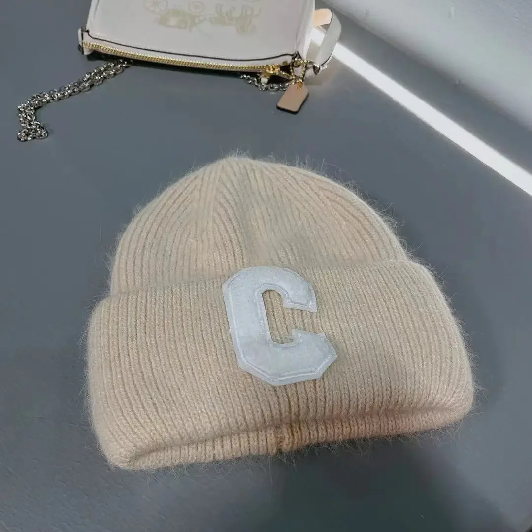 2023 neue Luxus Echt Kaninchen Fell Mützen Frauen Designer Brief C Winter Hut Mode Stricken Motorhaube Weichen, Flauschigen Warme Skullies Kappe – Detail 11