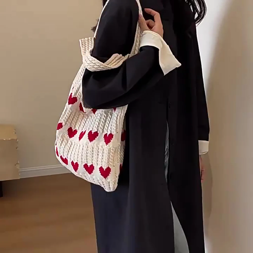 1 шт., вязаная крючком сумка с узором в виде сердца, сумка на плечо, большая вместительная модная пляжная сумка, универсальная дорожная сумка, большая сумка