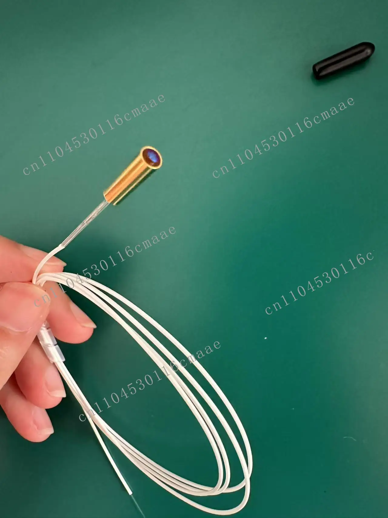 Optical fiber collimator with a working distance of 200mm