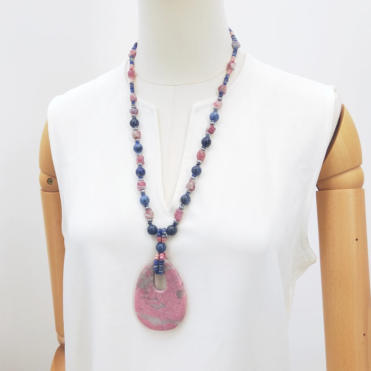 Lii Ji Real Stone Sodalite Pink Tourmaline Hematite Rhodonite Pendant Necklace 67cm Stock Sale Women Jewelry Gift
