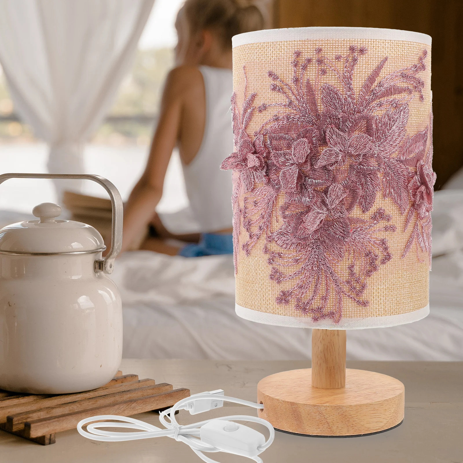 

3D Cloth Lampshade Bedside Light Creative Desk Lamp Usb Powered Iron Wood Night Light For Bedroom Table Decor Small Lamp