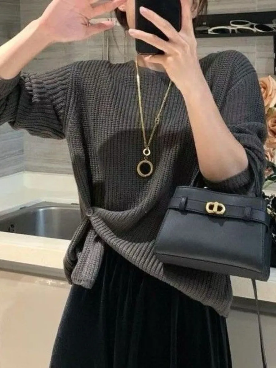 

Korean Design Sense Knitted Sweater Women's Autumn New Simple Casual Color Multi-piece Set Drop Waist Buckle Pure Color