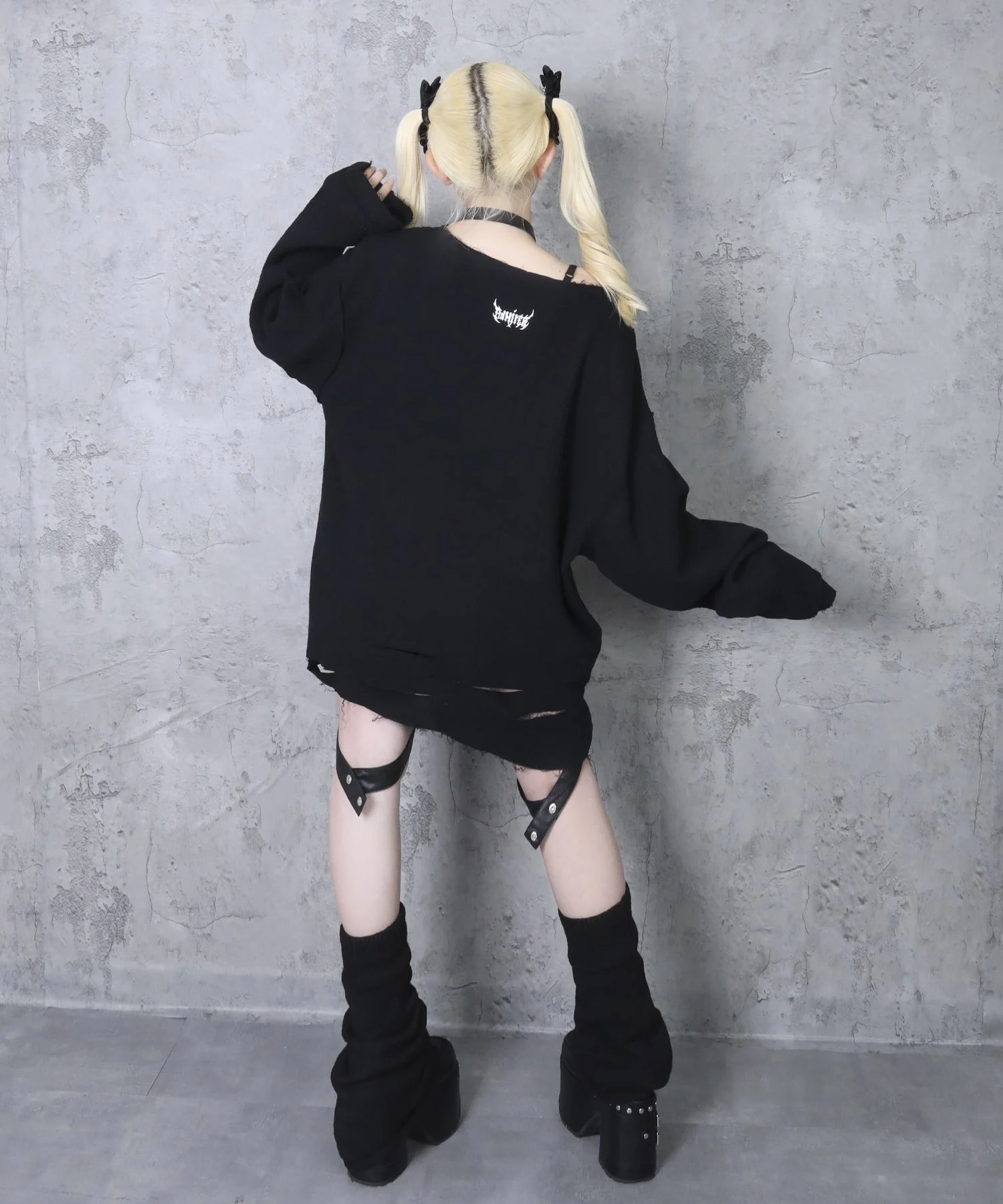 Japanese Subculture Dark Punk Cross Ripped T-shirt Girls Sweet Cool Print Loose Y2k Long-sleeved Top Spring and Autumn Mine Tops