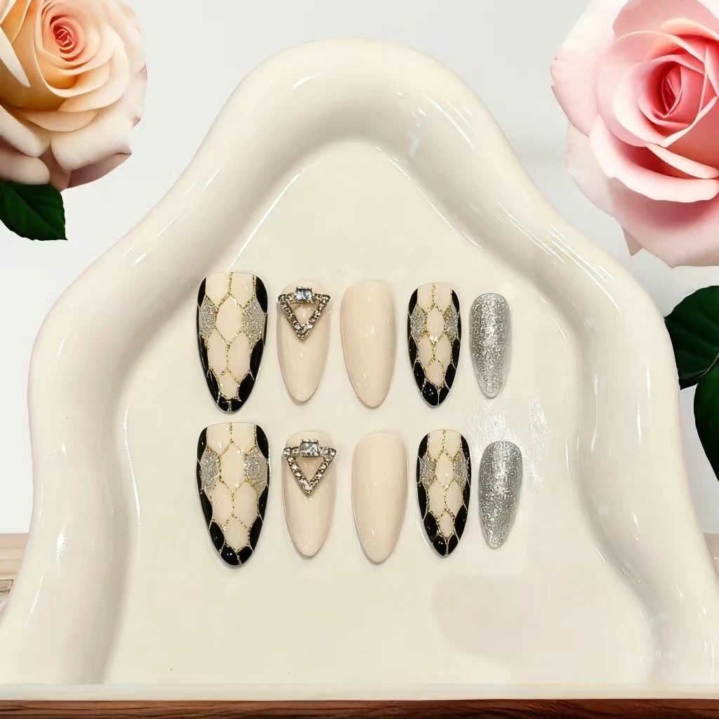 

10 шт. «Alien Star» — черно-белый шарик со стразами и змеиным принтом, роскошные гвозди «кошачий глаз» с ручной росписью и инструментами из 4 шт.