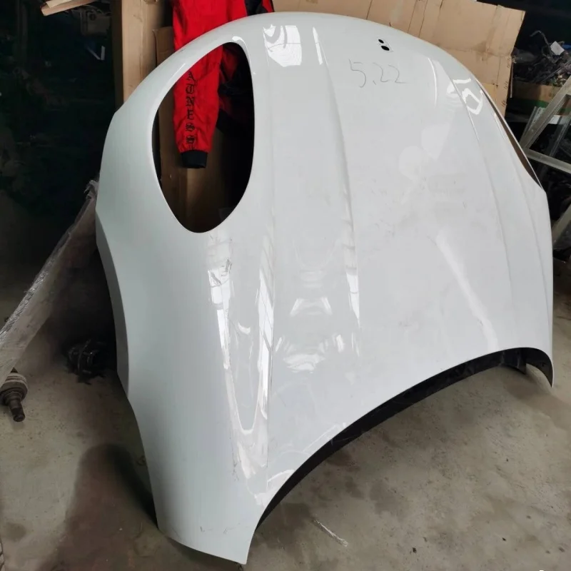 Factory Wholesale Original Used Auto Parts for Porsche Macan 95B 2014 2017 2018 2019 2020 2021 2022 Bonnet Engine Cover Car Hood