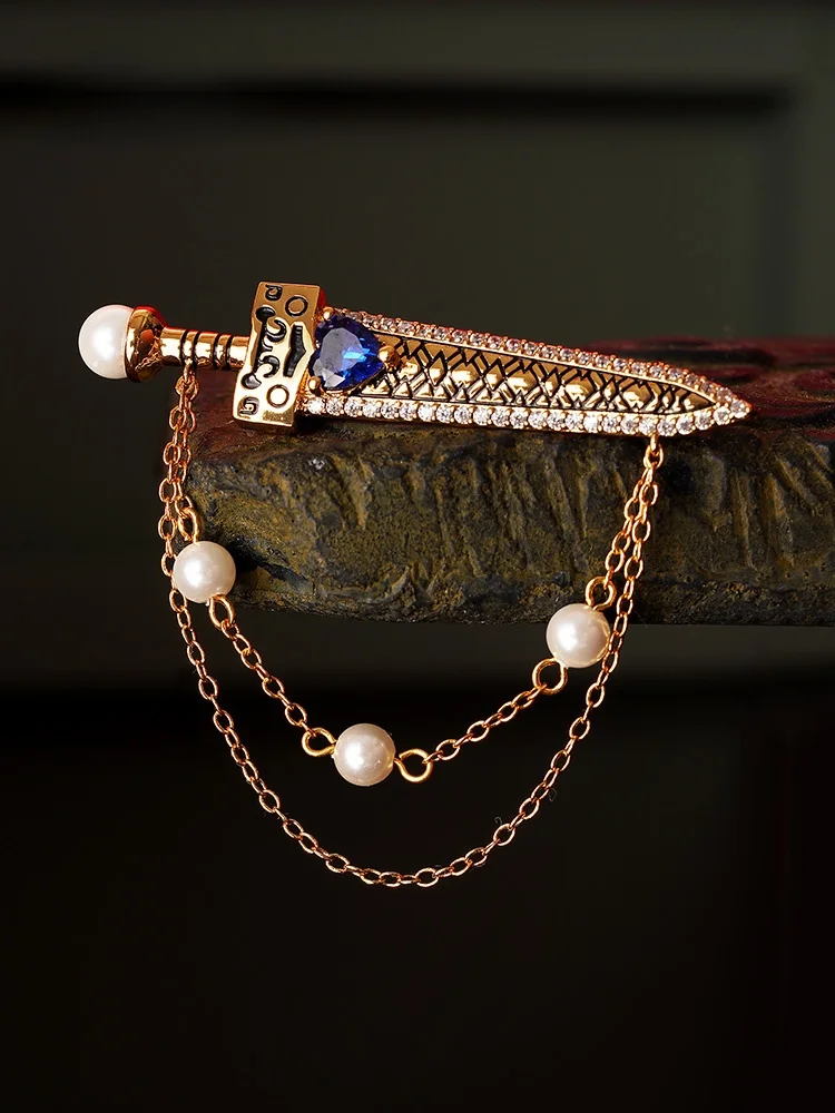 

Exquisite Museum Inspired Brooch Pin Traditional Chinese Style Decorative Pin Premium Gift Elegant Design Alloy Material