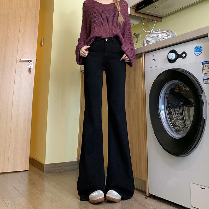 Retro Blue High Waisted Micro Flared Jeans for Women Autumn 2025 New Style, Loose and Slimming, Non Stick Leg Versatile Flared view 4