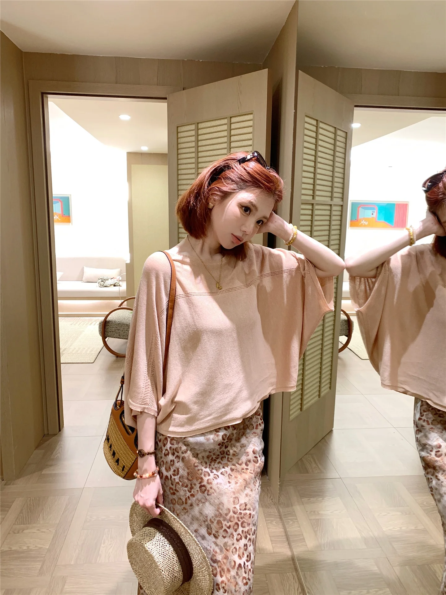 

Женский вязаный свитер с ажурными рукавами «летучая мышь», повседневный, комфортный, дышащий, мягкий, из смеси акрила и лиоцелла, для весны и осени