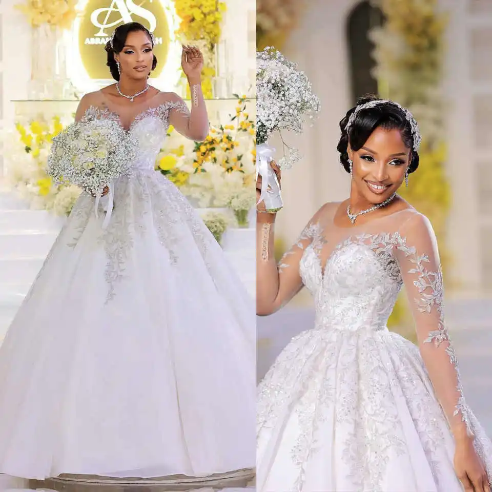

Graceful Beadeds Wedding Dresses O Neck Long Sleeve Ball Gown Bridal Dresses Appliques Plus Size Customized Vestidos De Novia