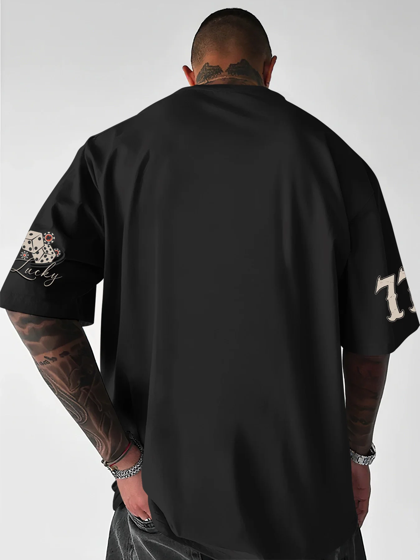 Y2K Streetwear Men Tee With Triple Ace Card Dice 77 Sleeve Decorative Casino Pattern Print, Basic Daily Top S-XXL