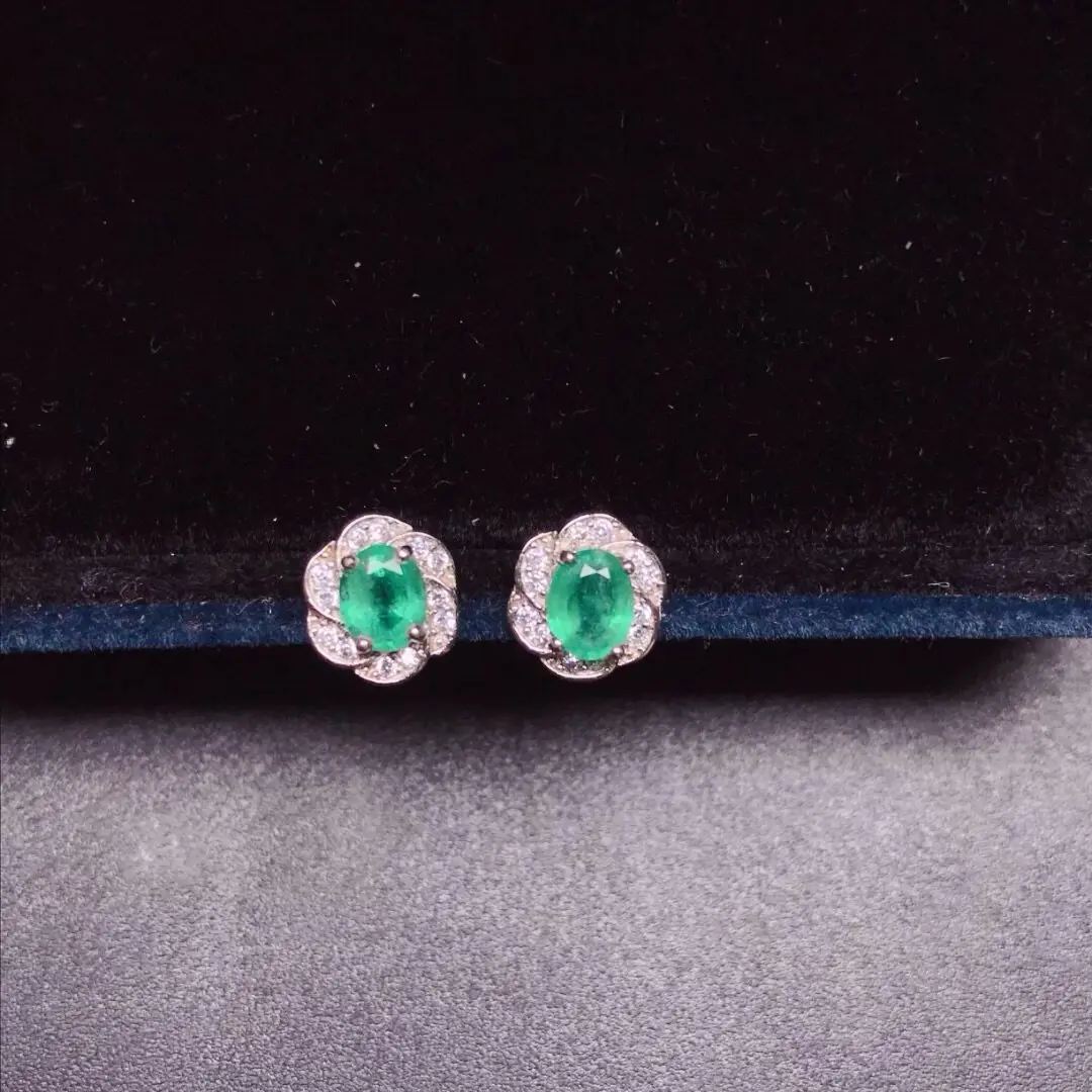 Emerald Stud Earrings for Office Woman 4mm*5mm Bright Natural Emerald Earrings Brithday Gift for Woman