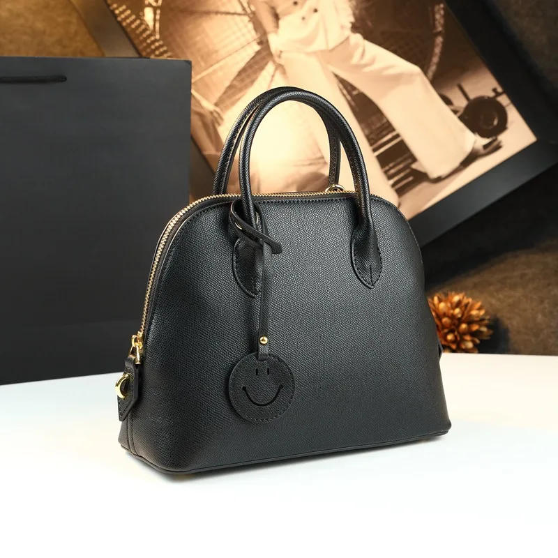 

Большая сумка-кроссбоди из натуральной кожи с милым смайликом, универсальная, нейтральная, минималистичная, для женщин