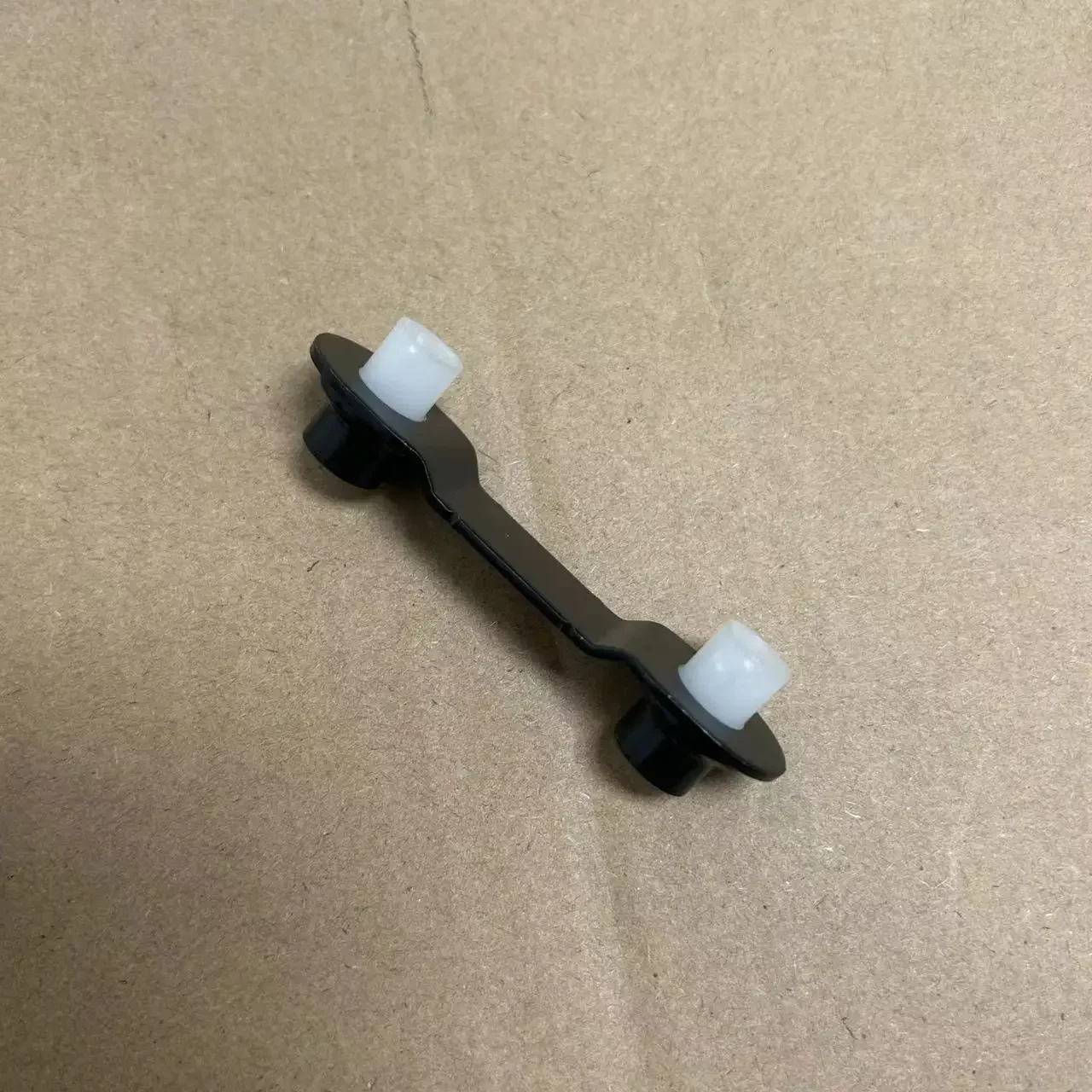 

For Toyota PRADO Land Cruiser FJ Cruiser Original Luggage Rack Mounting Bracket Fixing Bracket Screw