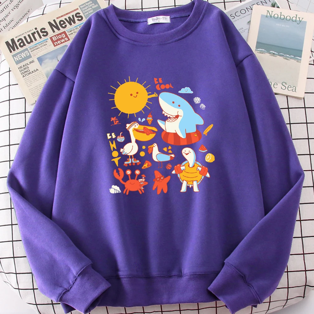

Ducks Starfish Crabs Turtles And Sharks Playing Happily Together Print Women Sweatshirt Fleece Pullover Soft Top O-Neck Clothes