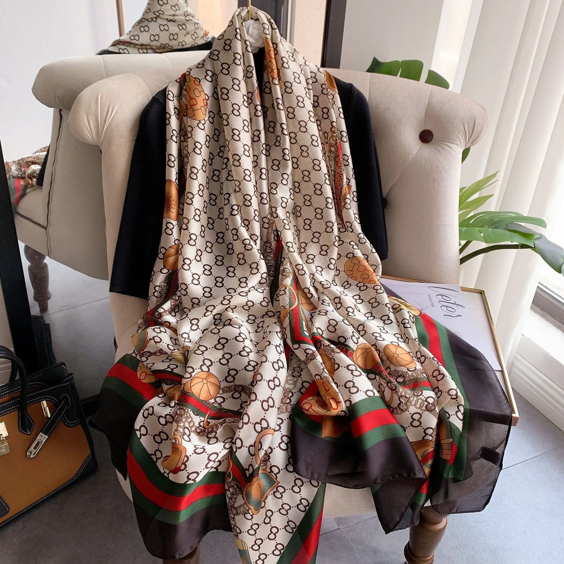 

Luxury Brand 180*90CM Scarf Spring Summer Women Beach Sunscreen Party Shawl China Quality Silk Lady Popular Print Scarves