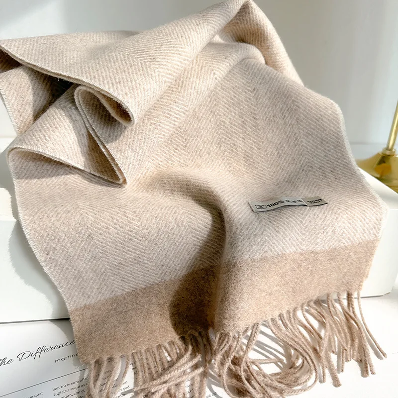 Korean Style 100% Wool Color‑Block Scarf Unisex Couple Warm Neck Warmer Fashion Versatile Winter Wrap for Men Women