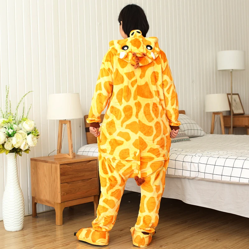 Adult Animal Cartoon Pajamas Women Sleepwear Unisex All in One Pyjamas Animal Suits Cosplay Giraffe Garment Pijama Winter Onesie