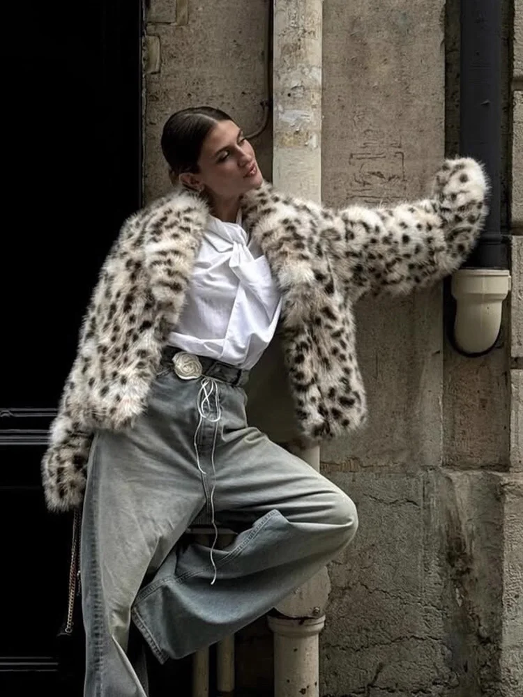 

HH Female Winter Elegant Warm Jackets Print Turn-Down Collar Pockets Single-Breasted Woman's Fashion Long Sleeves Coats 2025