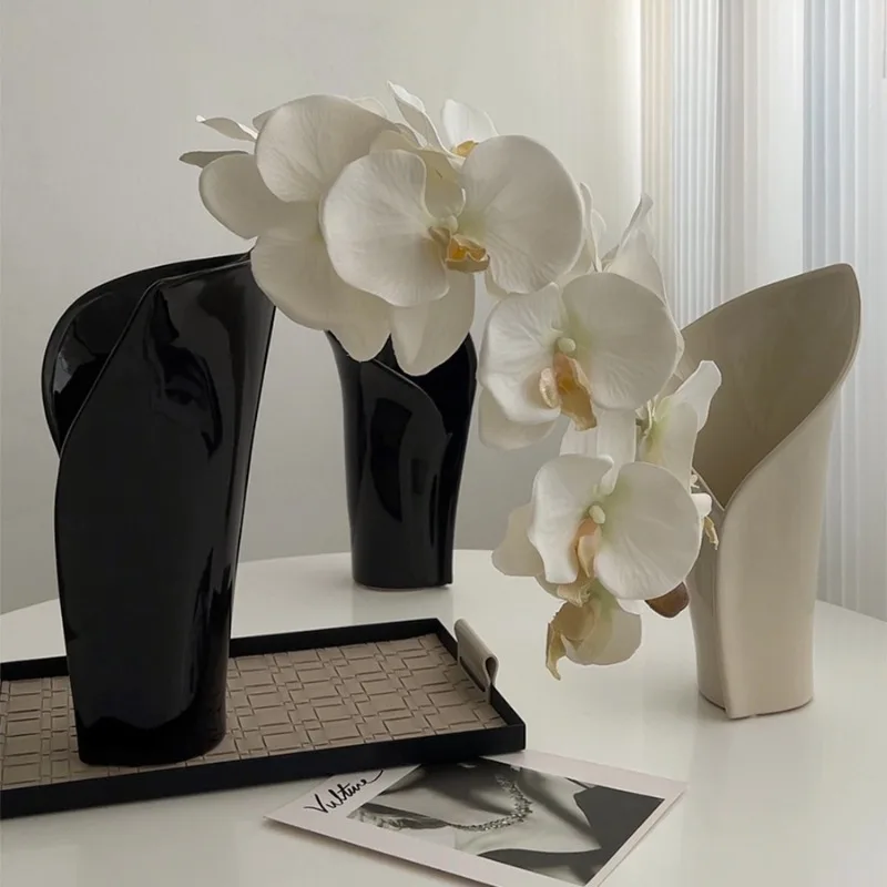State life Italian light luxury calla lily ceramic large vase model room living room coffee table niche special-shaped flower ar
