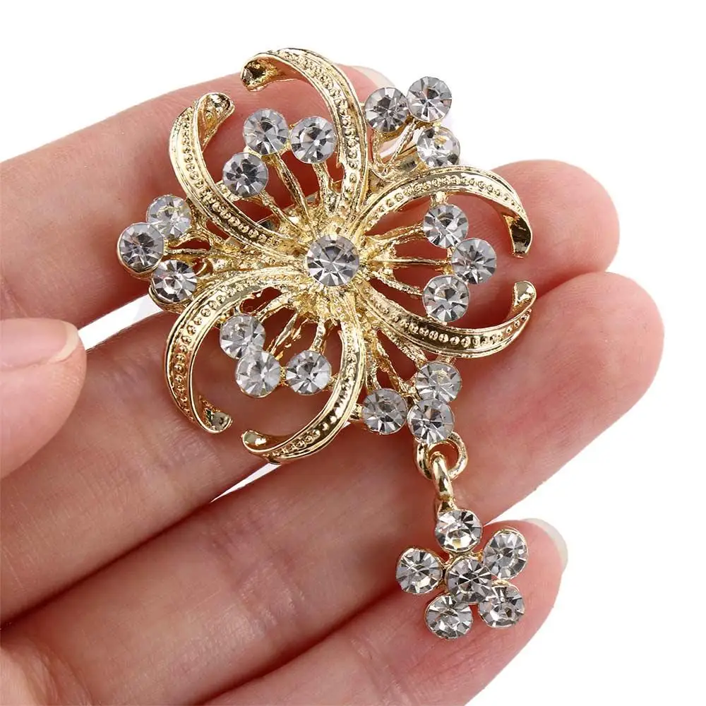 Romantic Simulated Dress Rhinestone Prom Flower Women Accessories Bridesmaid Pearl Wedding Brooches Pins