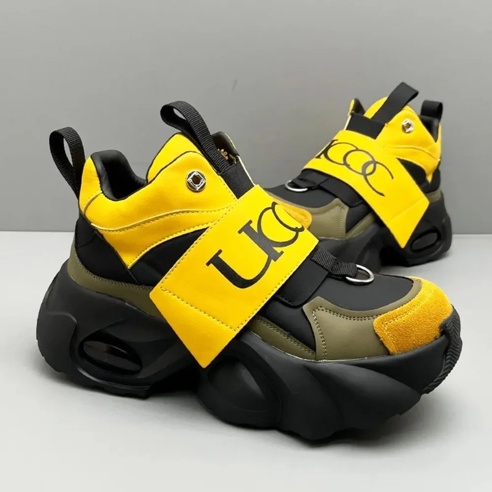 2025 أحذية رياضية رجالية سميكة سوليد عصرية ومتعددة الاستخدامات عصرية على طراز الشارع أحذية رجالية كاجوال