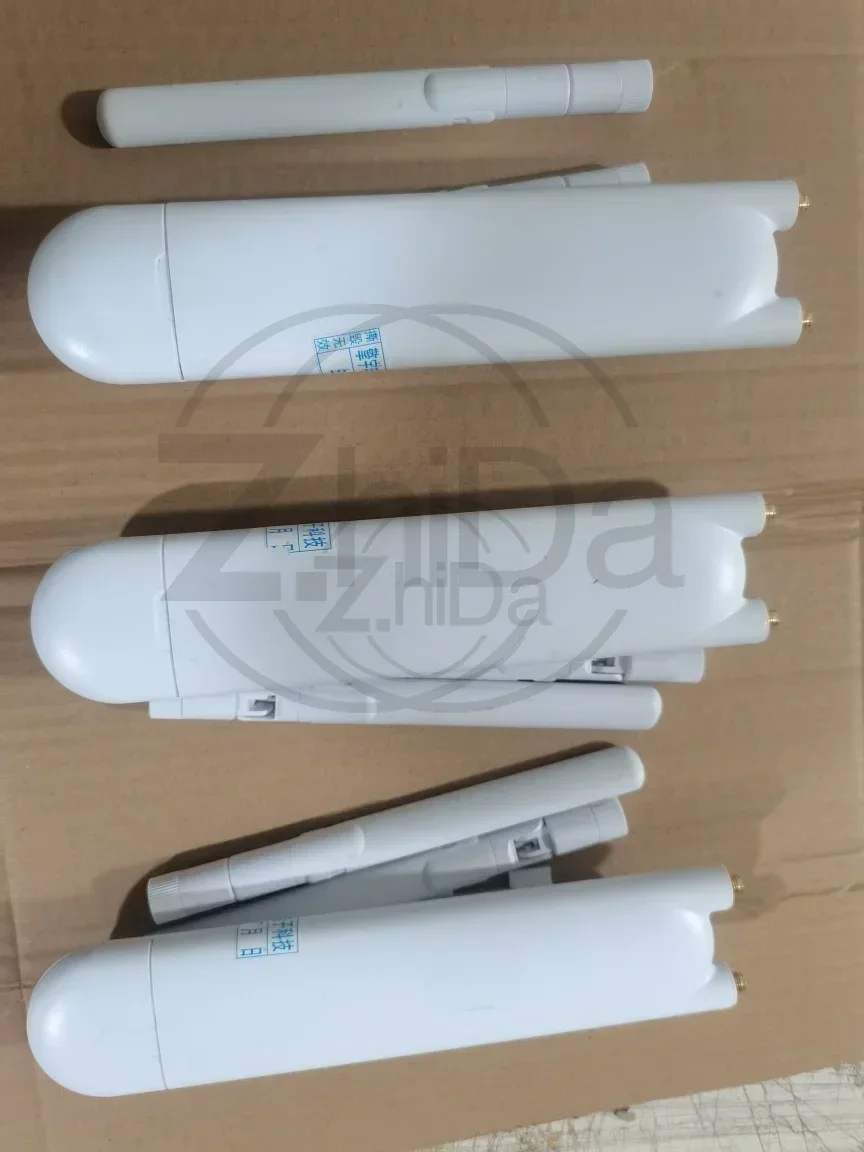 Unifi UAP-AC-PRO/LR…