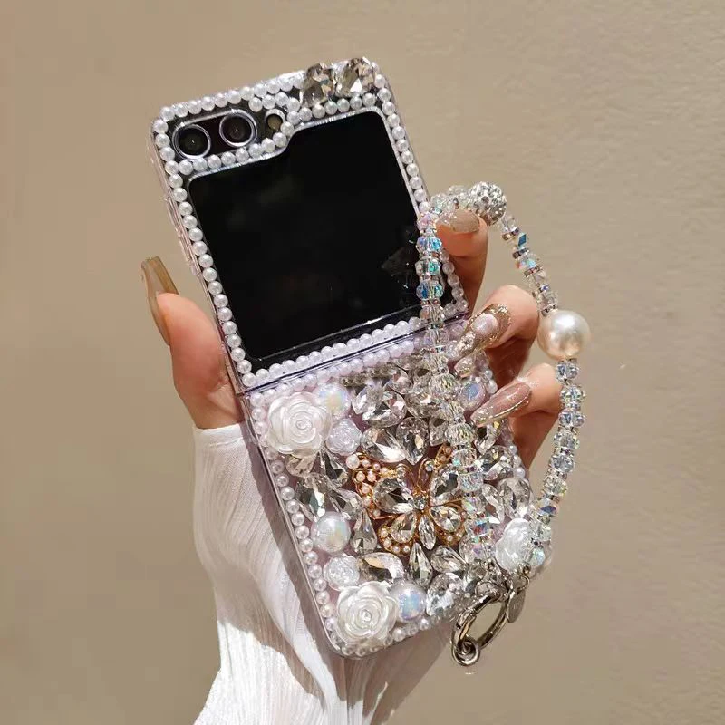 

Luxury Crystal Pearl Elegant Butterfly Diamond Gems Strap Phone Case Cover For Samsung Galaxy Z FLIP 3 4 5 6 F7220 Flip6