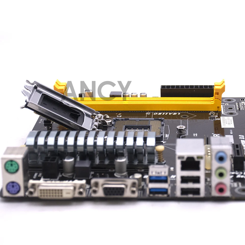 Imagem -02 - Mineração Profissional Btc Pro Motherboard Biostar Tb85 Desktop B85 Lga 1150 Ddr3 16g Sata3 Usb 3.0 6pci-e