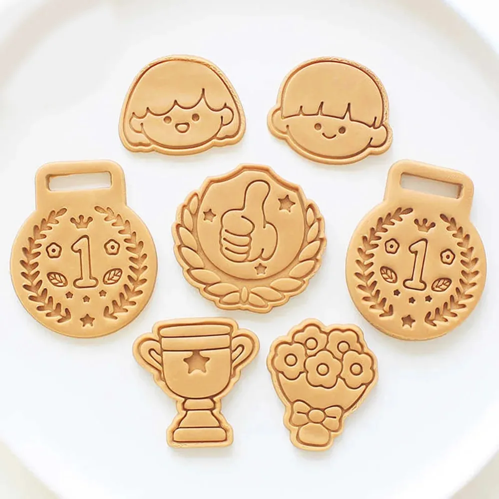 Medals Trophies Cookie Cutters Cartoon Cake Biscuit Mold Cookie Stamp Kitchen Baking Pastry Bakeware Dessert Supplies view 2