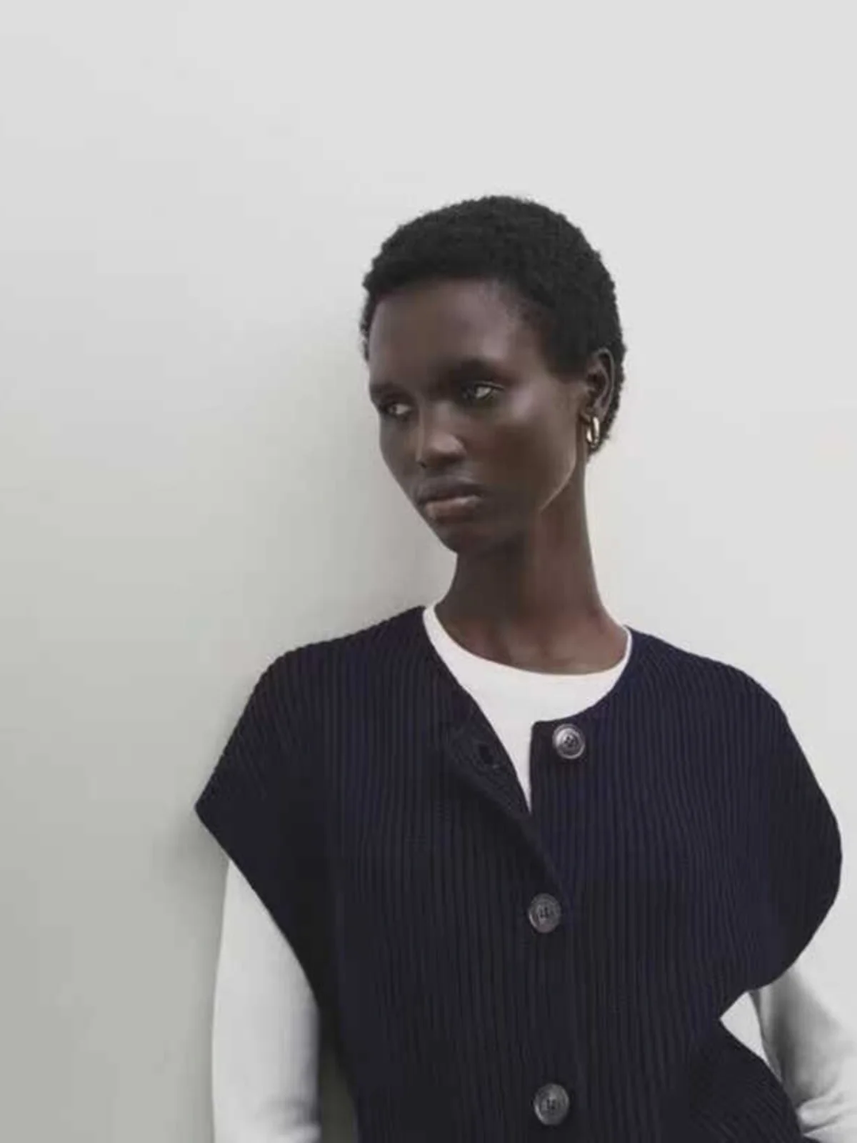 Damska dzianinowa kamizelka Deep Blue, okrągły dekolt, warstwowa, do noszenia pod ubraniem, sweter, rozmiar MD, nowość na wiosnę, styl casual.