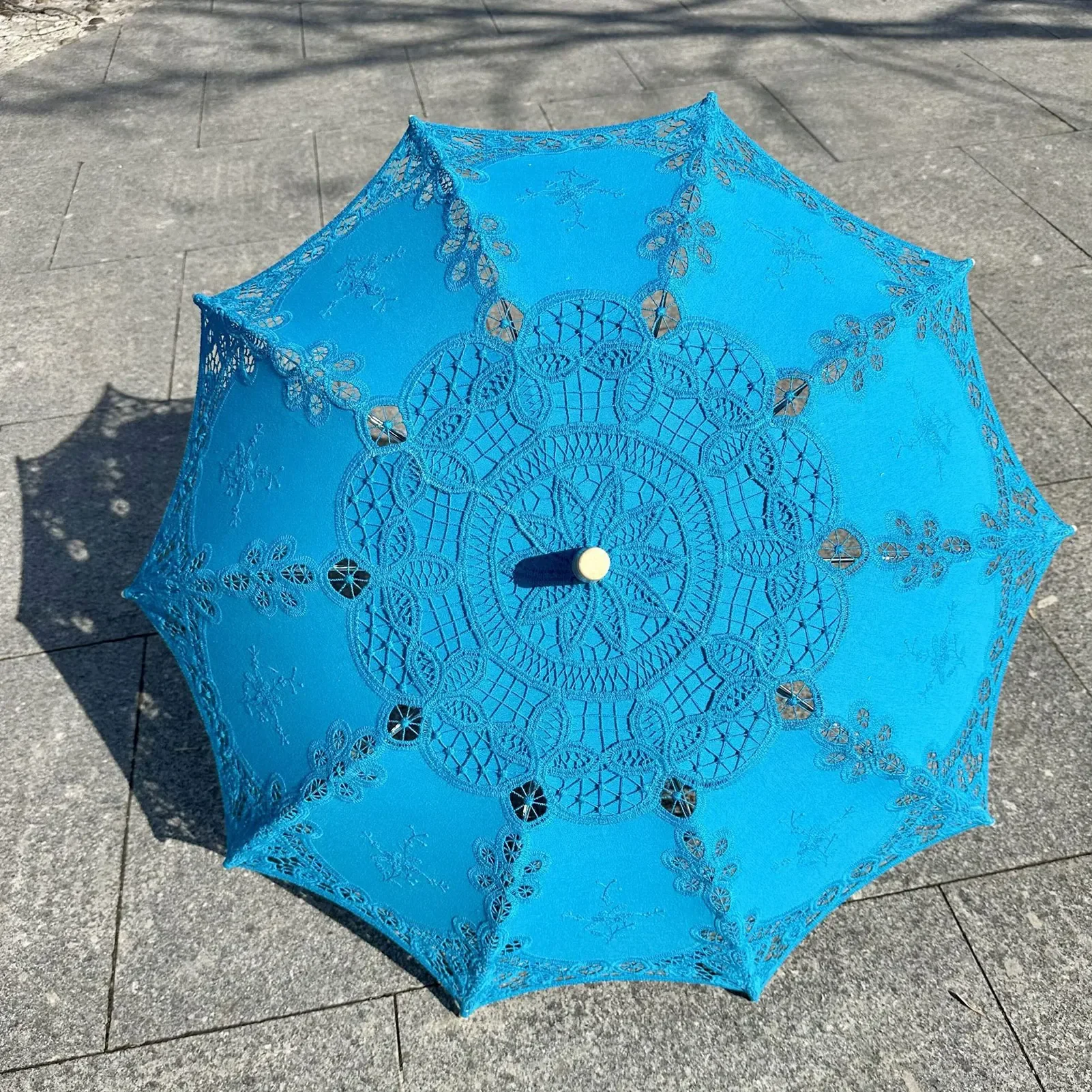 2026  Lace Embroidery Parasol Decorative Floral Umbrella with Cotton Fabric for Wedding Photography and Travel