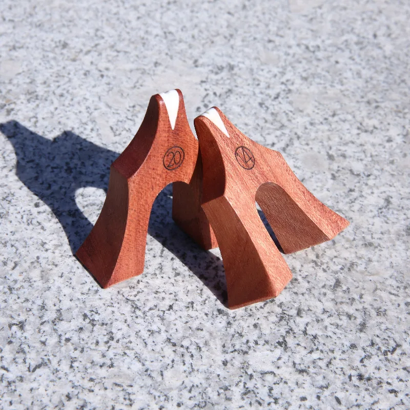 

21 шт., универсальные сменные мосты Guzheng из красного дерева, китайские детали цитра, портативные струнные инструменты, аксессуары