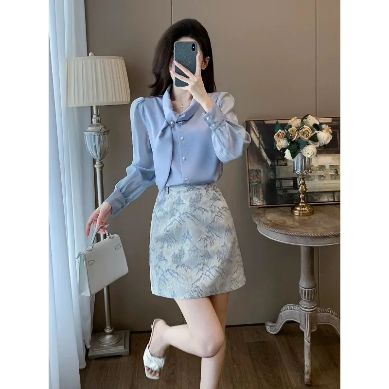 Temperament 2025, Anzug, französischer eleganter Button-Down-Hemdrock, neues langärmeliges zweiteiliges Set, neuer chinesischer Stil