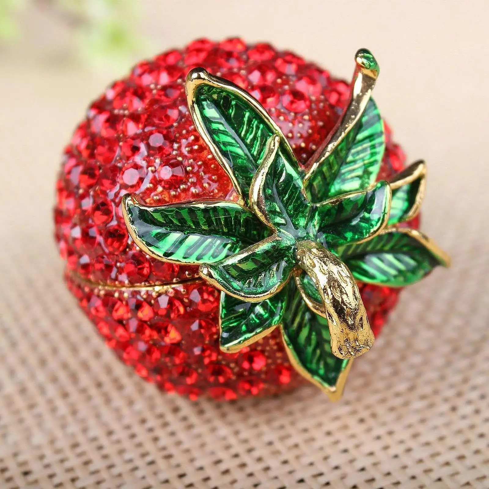 Strawberry Enamel Trinket Jewelry Box Organizer Alloy Rings Earrings Necklace Bracelet Storage Case Hand Painted Decorative Gift