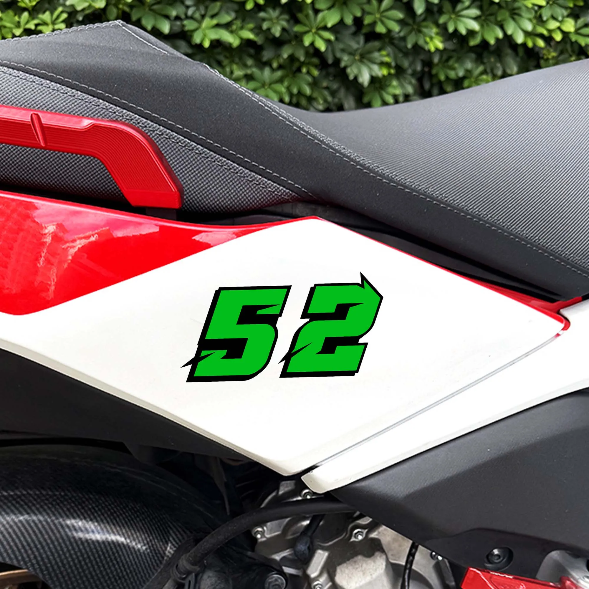 

2Pcs/Set Green Waterproof Vinyl Stickers, Motorcycle Decals for Helmet Fairing Fender Fuel Tank Bike Scooter Decor