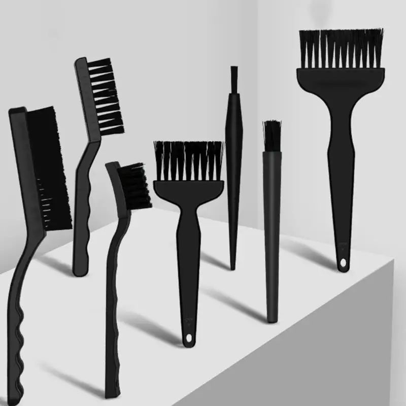 G88A Convenient and Effective Cleaning Solution Say Goodbye to Dust and Dirt with this 11 piece Anti static Brush Set