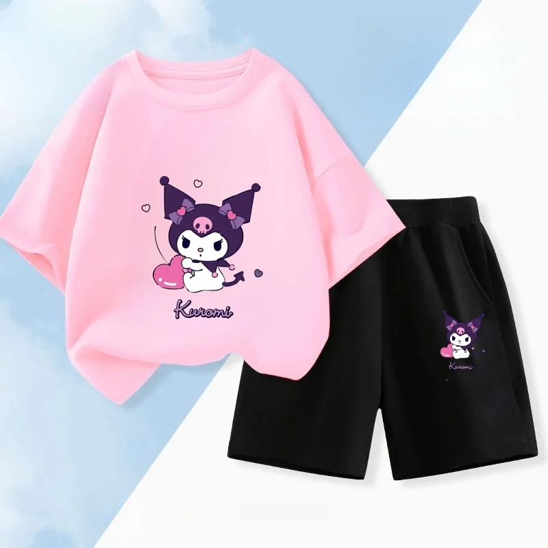 

Летний комплект одежды для маленьких девочек, детская футболка Sanrio Kuromi с мультяшным принтом и короткий костюм из двух предметов, детский спортивный костюм с короткими рукавами