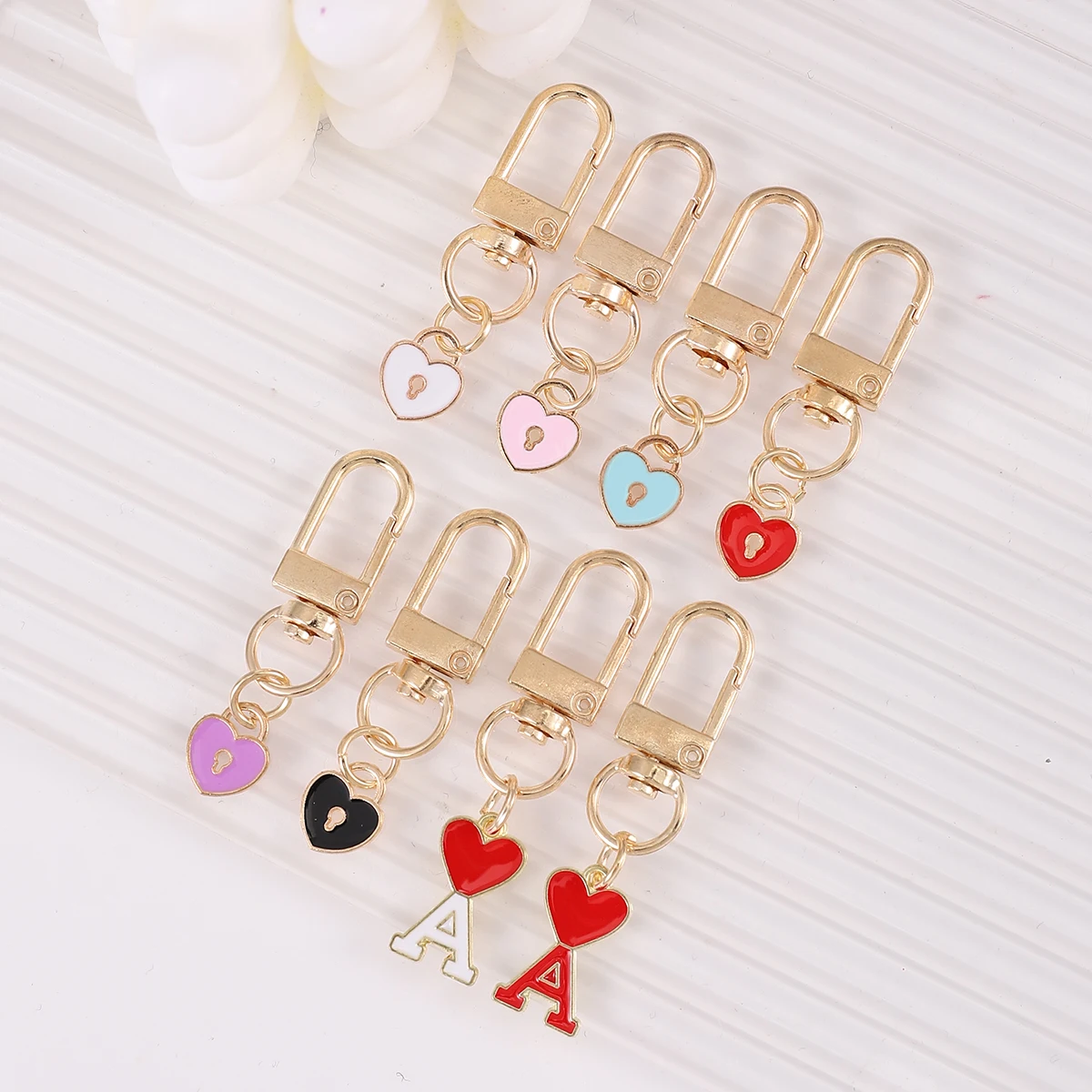 8pcs Trendy Metal Heart Keychain - Perfect Wallet Bag Charm and Backpack Pendant for Women and Girls - Ideal Birthday Party Gift