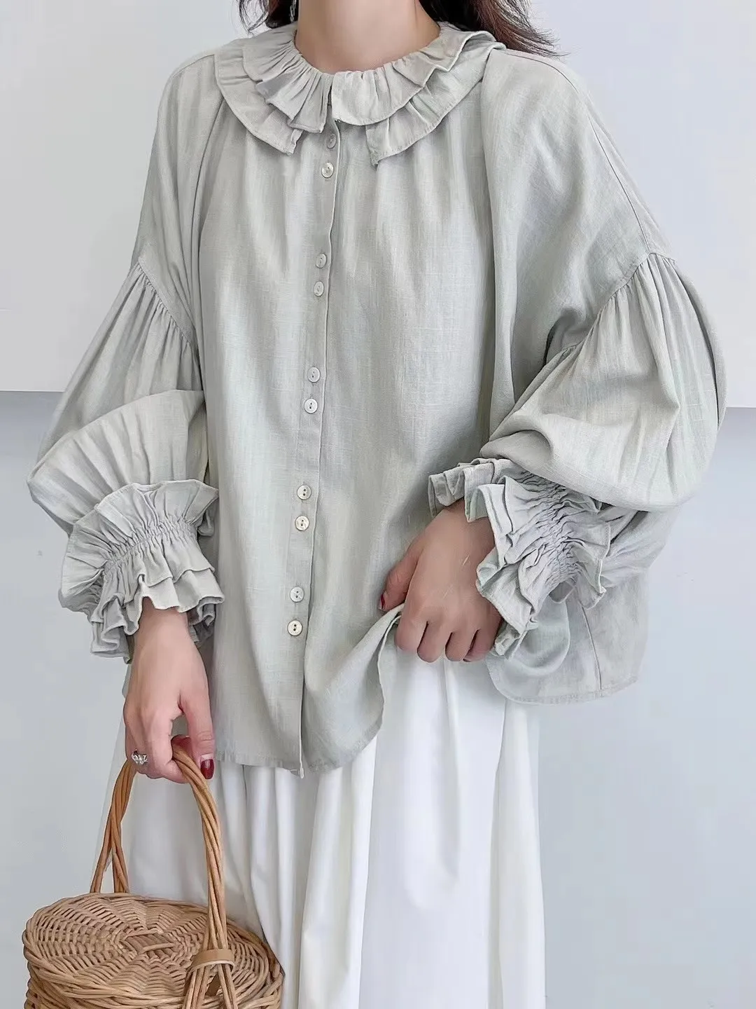 New Autumn Cotton Sweet Shirts Women Solid Ruffles Tops Long Sleeve Peter Pan Collar Loose Cute Doll Blouses Spring T39346QM